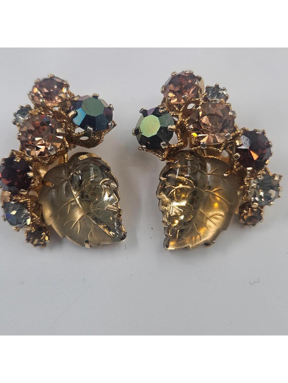 Vintage Triad Glass Leaf Aurora Borealis Rhinestone Clip Earrings Carved Sparkle